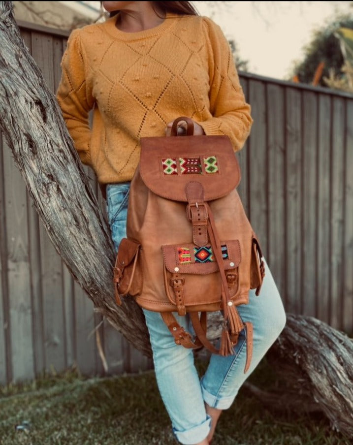 Lola Medium