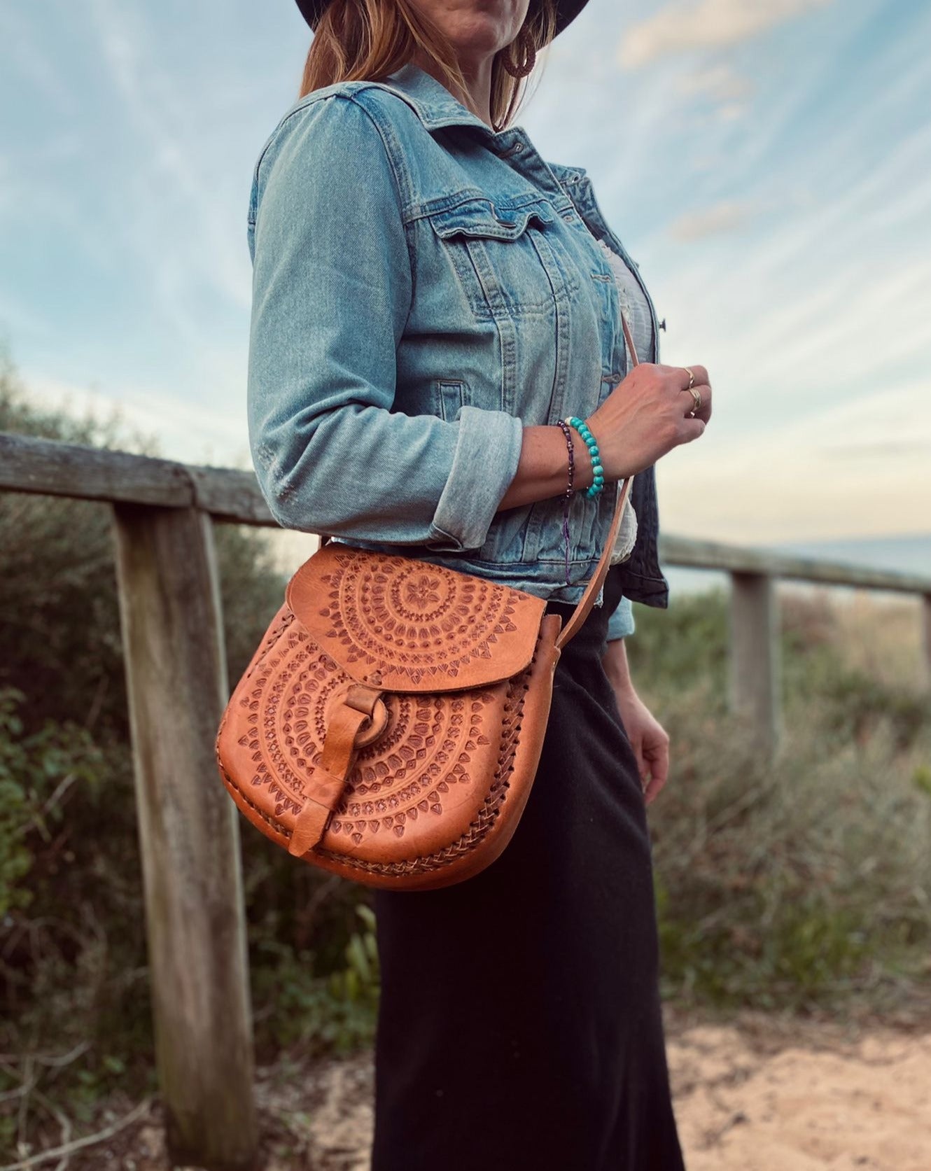 HANDMADE LEATHER BAG | Vintage Handmade Mexican Bag | Hand tooled Bag