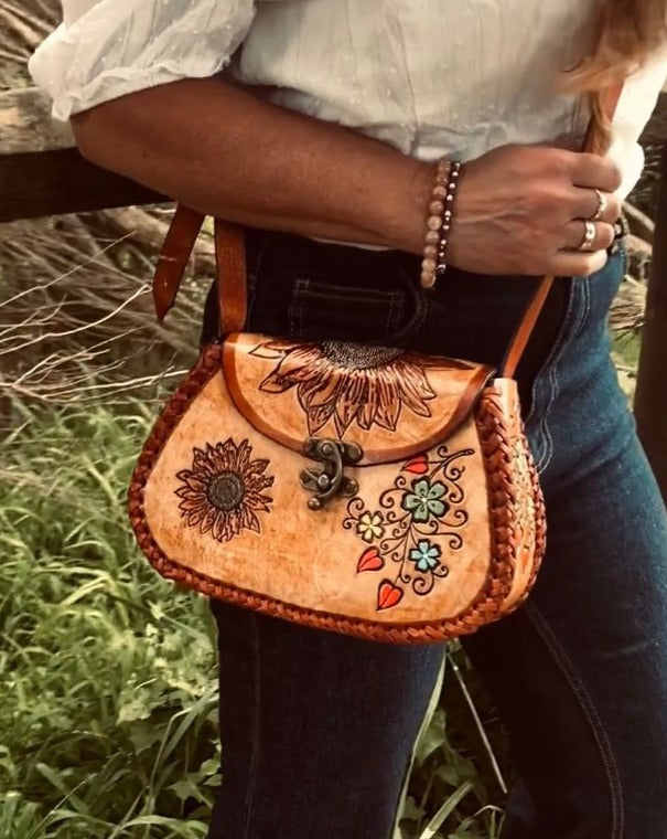HANDPAINTED FLOWER BAG, Mexican handbag, Colour purse, Leather handbag