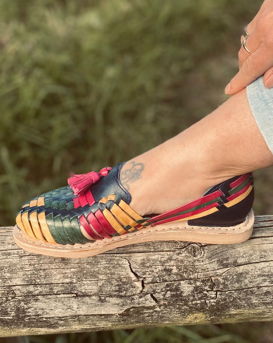 MEXICAN HUARACHES, Mexican shoes, Leather sandles, Leather colour shoe