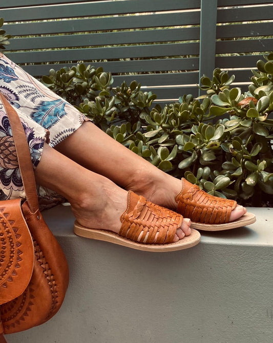 HUARACHE SANDLES, Mexican Shoes, Leather sandles, summer slide