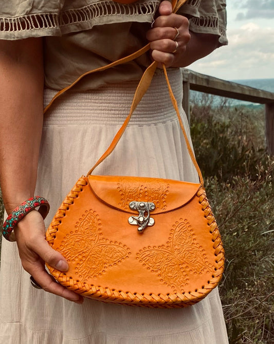 HANDPAINTED FLOWER BAG, Mexican handbag, Colour purse, Leather handbag