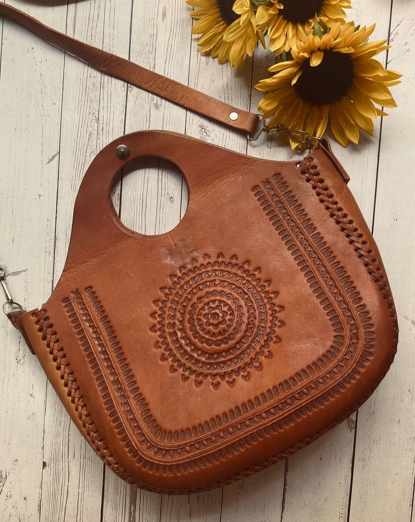 Big leather Bag, Hand tooled bag, Market Bag, Boho Bag, Vintage Bag