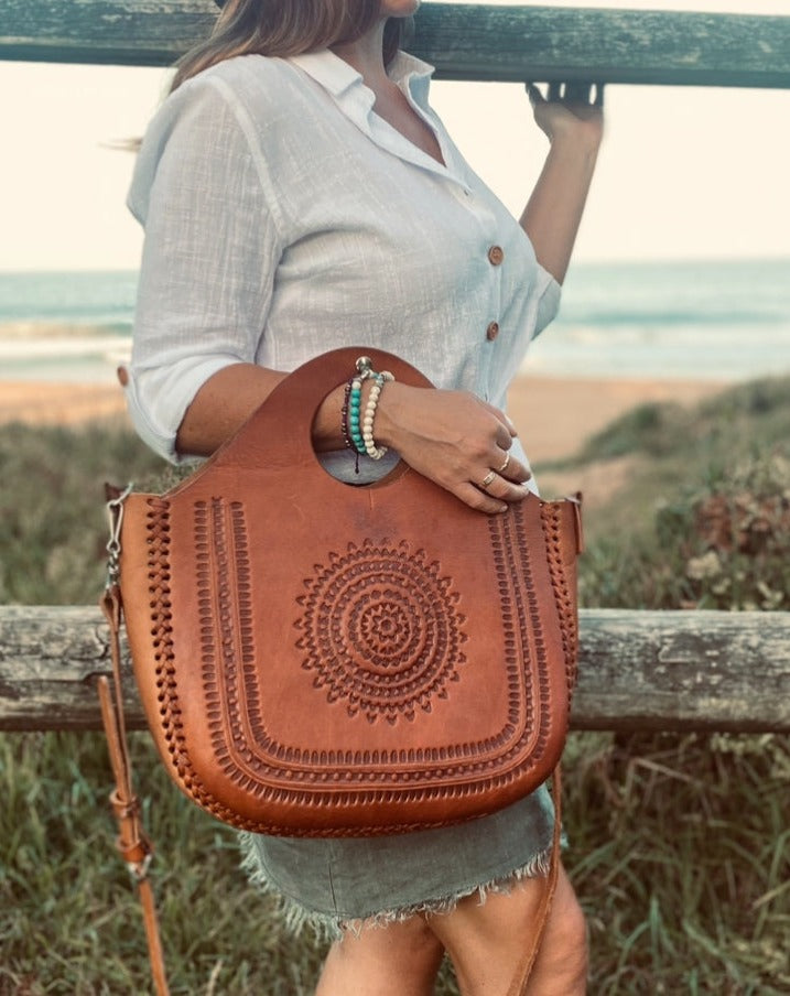 Big leather Bag, Hand tooled bag, Market Bag, Boho Bag, Vintage Bag