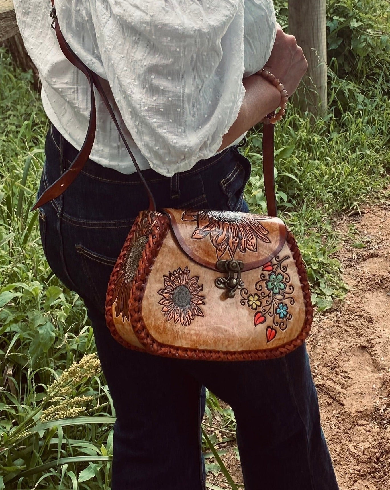 HANDPAINTED FLOWER BAG, Mexican handbag, Colour purse, Leather handbag