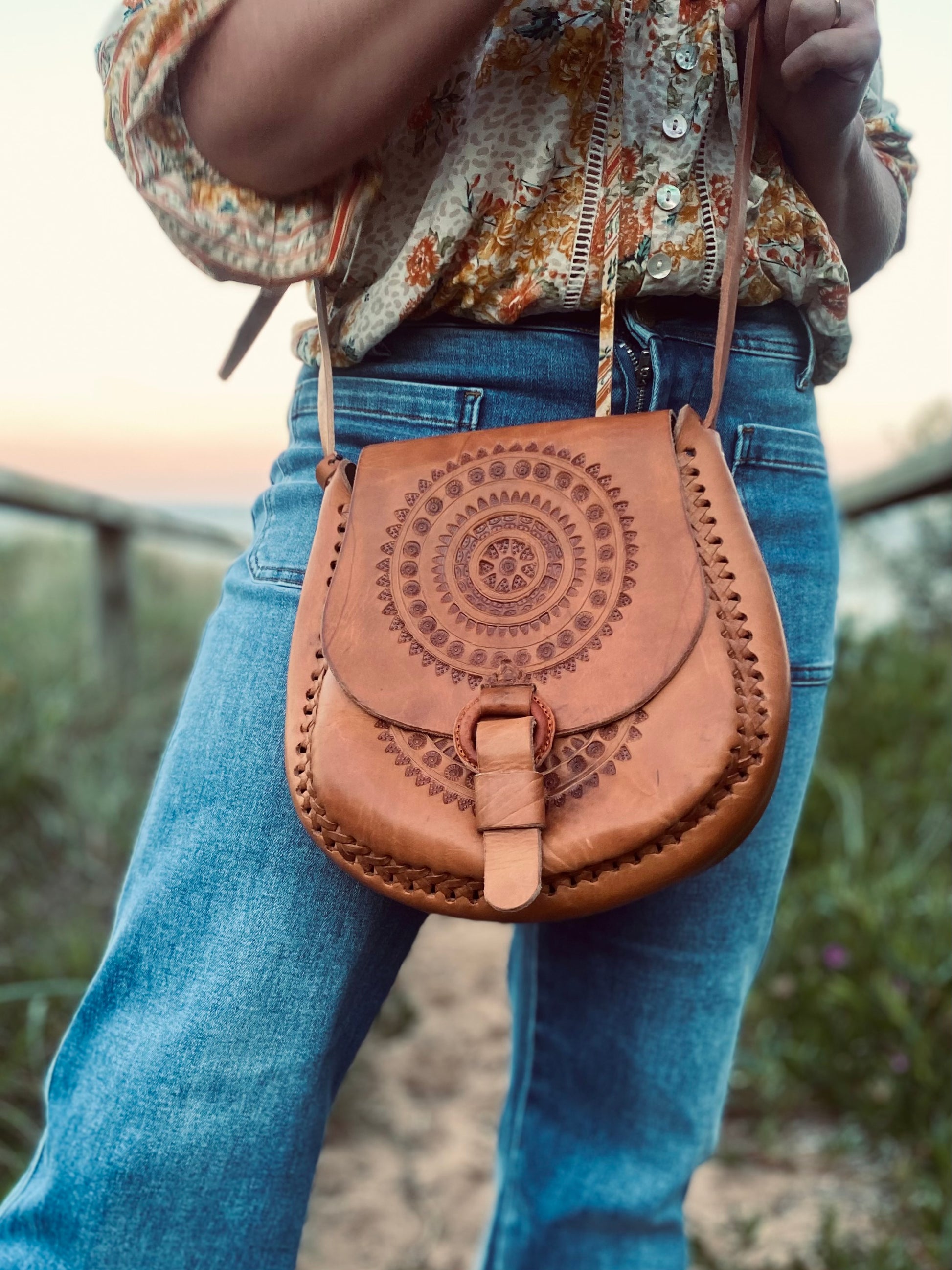 Hand tooled Vintage Bag, Authentic style bag, Handmade Boho Handbag