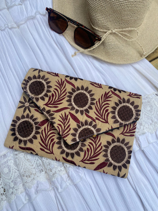 EMBROIDERED CLUTCH, Sunflower Bags, Mexican bags, Colour Bags