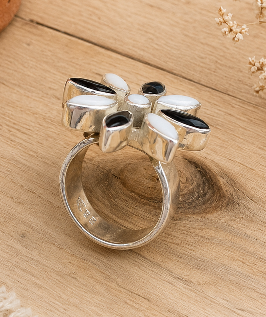 Silver Flower Ring