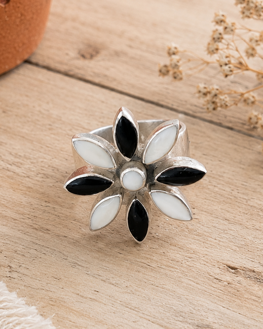 Silver Flower Ring