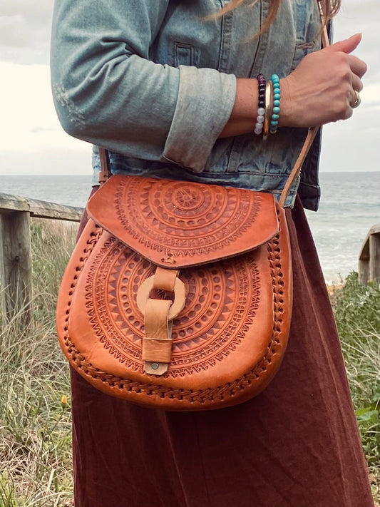 HANDMADE LEATHER BAG | Vintage Handmade Mexican Bag | Hand tooled Bag