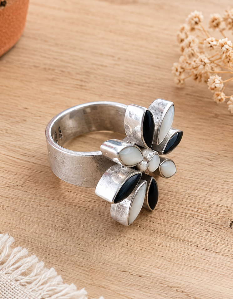 Silver Flower Ring