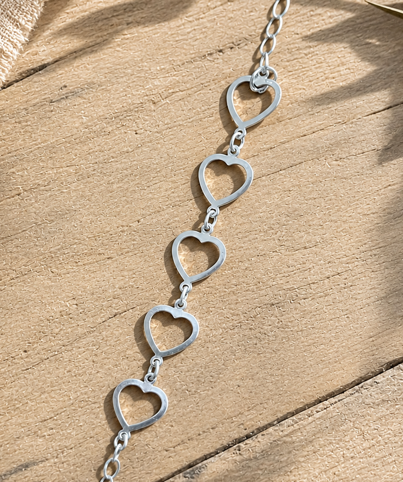 5 Heart Bracelet