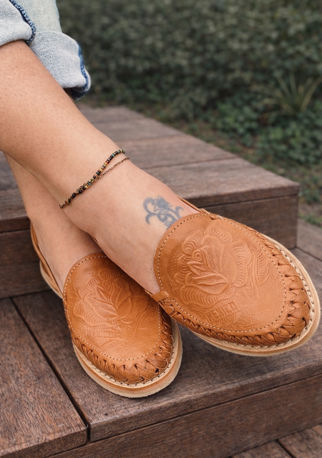 do huaraches stretch out