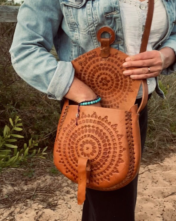 HANDMADE LEATHER BAG | Vintage Handmade Mexican Bag | Hand tooled Bag