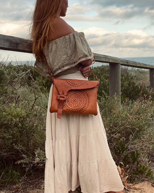 VINTAGE LEATHER BAG, Handmade shoulder bag, Mexican Design Handbag