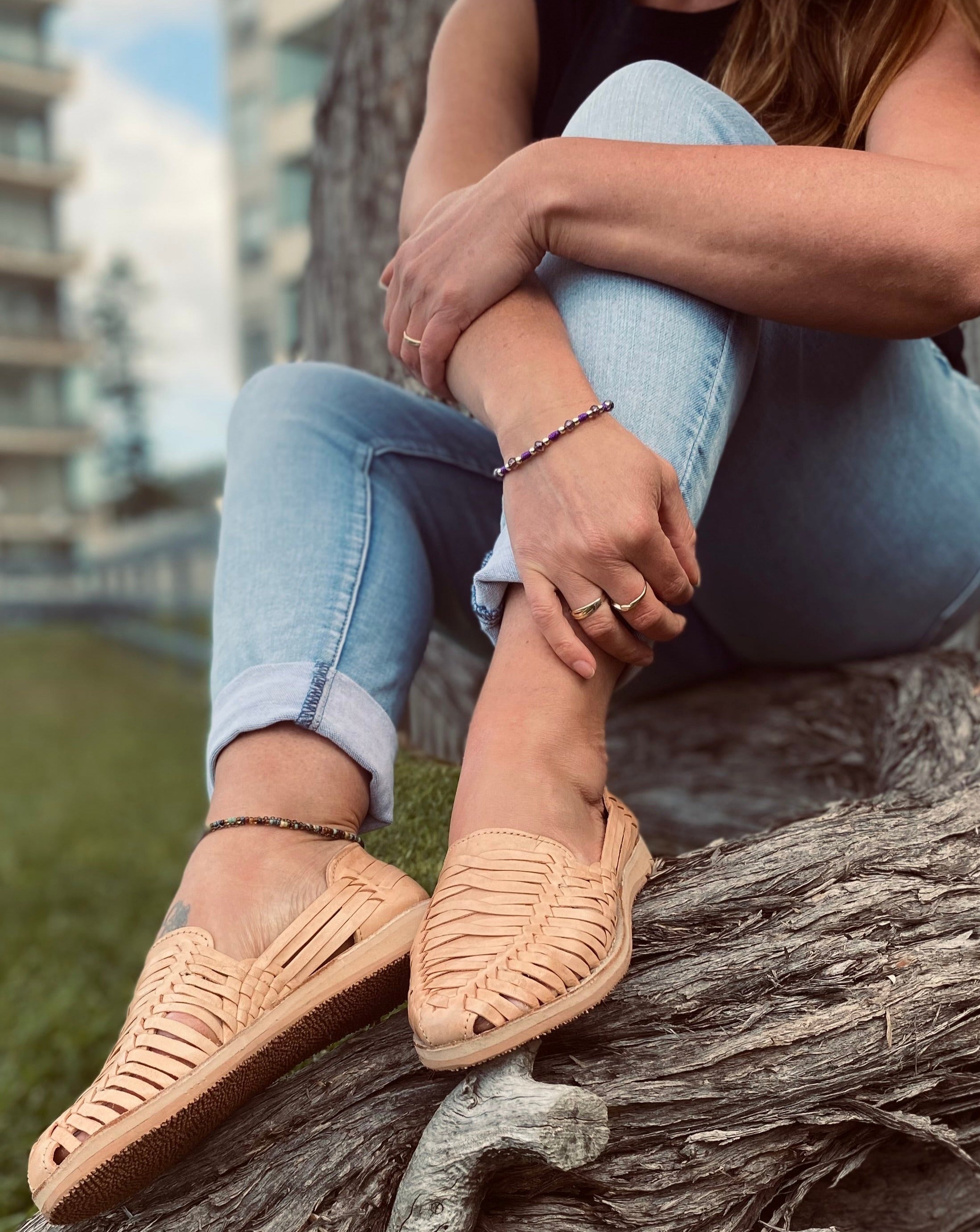 White on sale mexican huaraches