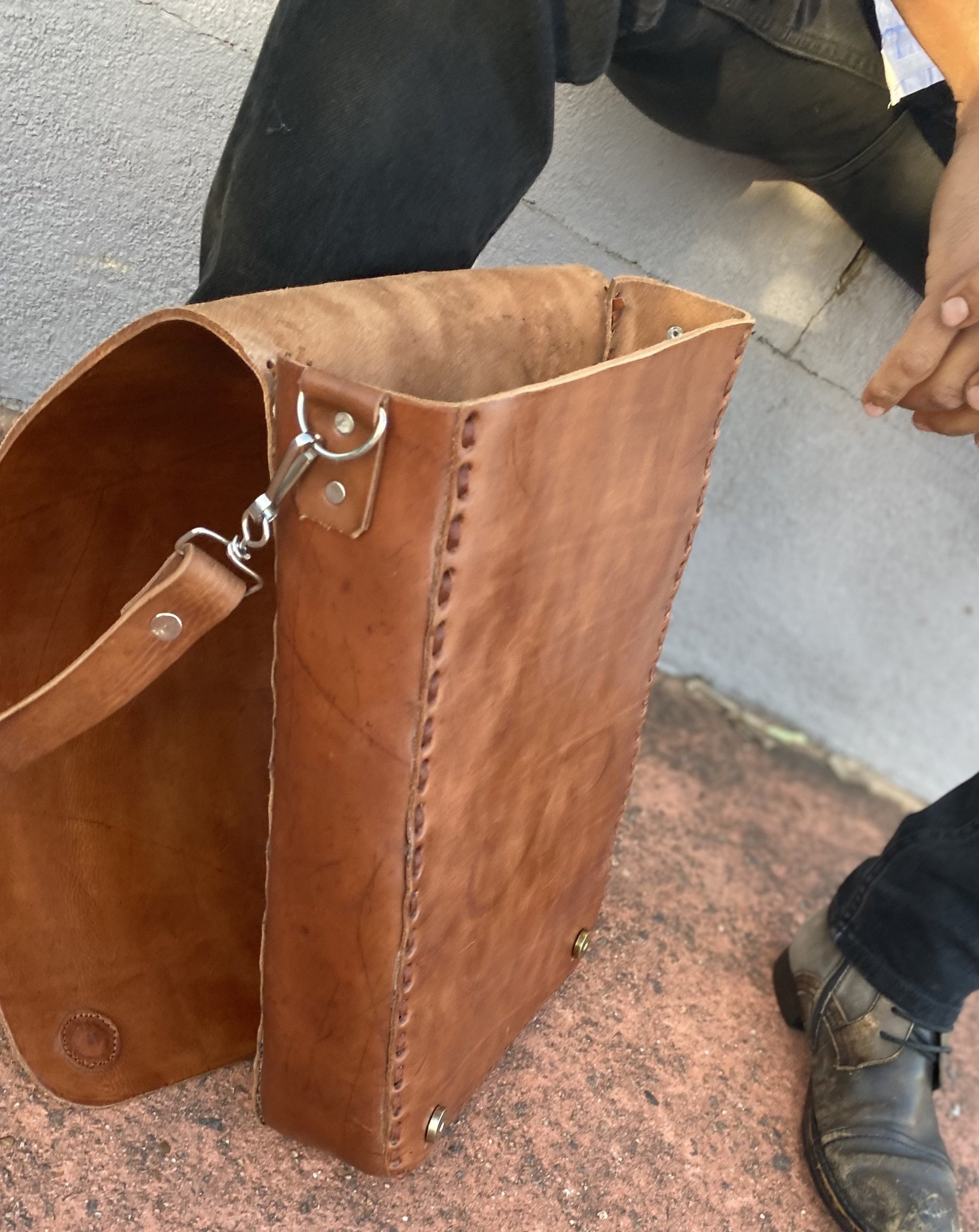 HANDMADE LEATHER SATCHEL, Messanger Bag, Unisex satchel, leather man b…